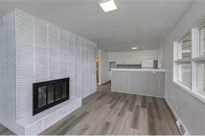 118 Redwood Drive, Greenville, OH 45331 - Photo 5