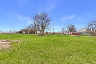 122 S Division St, Union City, OH 45390 - Photo 35