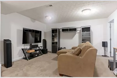 2230 Blazing Star Drive, Tipp City, OH 45371 - Photo 29