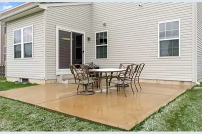 2230 Blazing Star Drive, Tipp City, OH 45371 - Photo 5