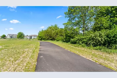 453 Hollywood Boulevard, Xenia, OH 45385 - Photo 9