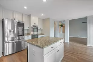 7584 Brookstone Dr, West Chester Twp, OH 45069 - Photo 11