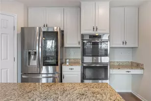 7584 Brookstone Dr, West Chester Twp, OH 45069 - Photo 13