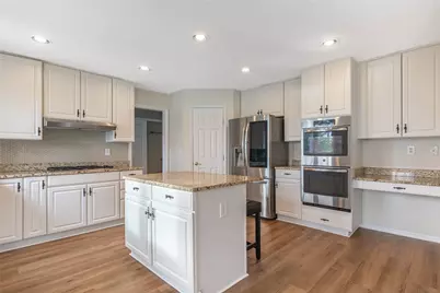 7584 Brookstone Drive, West Chester Twp, OH 45069 - Photo 7