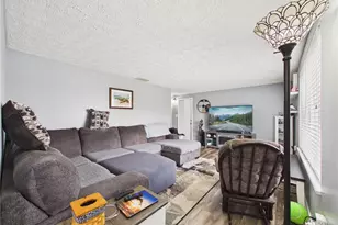 326 Winnimac Ave, Englewood, OH 45322 - Photo 3