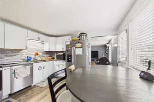 326 Winnimac Ave, Englewood, OH 45322 - Photo 5