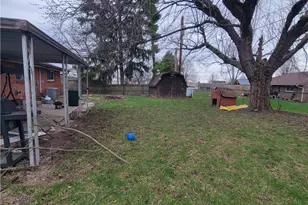 7431 Troy Manor Rd, Huber Heights, OH 45424 - Photo 19