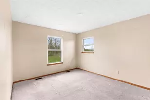 3363 Powers Rd, Jefferson Twp, OH 45335 - Photo 17