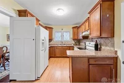 3301 Central Avenue, Middletown, OH 45044 - Photo 9