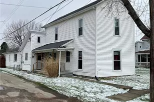 11 Dewey St, West Alexandria, OH 45381 - Photo 1