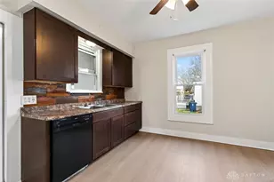 585 N Spring St, Wilmington, OH 45177 - Photo 7