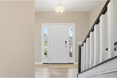 685 Dewmar Drive, Beavercreek Twp, OH 45434 - Photo 5