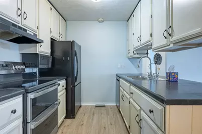 310 Evergreen Drive, Springboro, OH 45066 - Photo 5