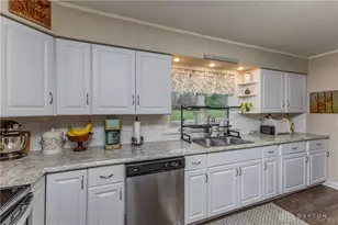 1270 Virginia Dr, Tipp City, OH 45371 - Photo 9