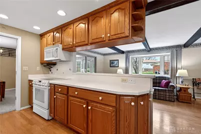 1547 Ambridge Road, Centerville, OH 45459 - Photo 15