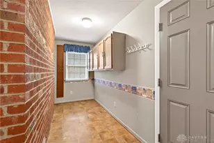 1547 Ambridge Rd, Centerville, OH 45459 - Photo 25