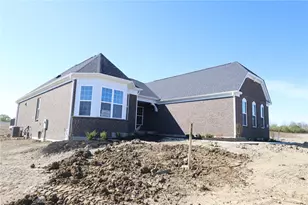 2459 Trail View, Turtlecreek Twp, OH 45036 - Photo 3