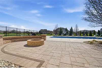 1250 Macintosh Court, Tipp City, OH 45373 - Photo 35