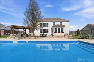 1250 MacIntosh Ct, Tipp City, OH 45373 - Photo 3