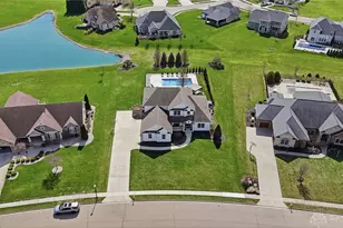 1250 MacIntosh Ct, Tipp City, OH 45373 - Photo 5