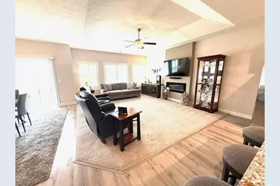 1038 Bayberry Drive, Waynesville, OH 45068 - Photo 9