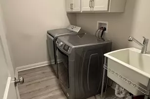 1038 Bayberry Dr, Waynesville, OH 45068 - Photo 11