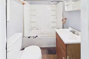 626 Gray Ave, Greenville, OH 45331 - Photo 9