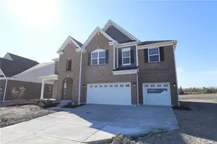 2323 Trail View, Turtlecreek Twp, OH 45036 - Photo 3