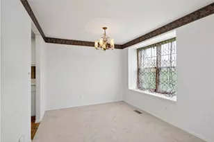 5871 Troy Villa Blvd, Huber Heights, OH 45424 - Photo 11