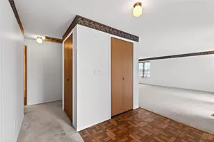 5871 Troy Villa Blvd, Huber Heights, OH 45424 - Photo 5