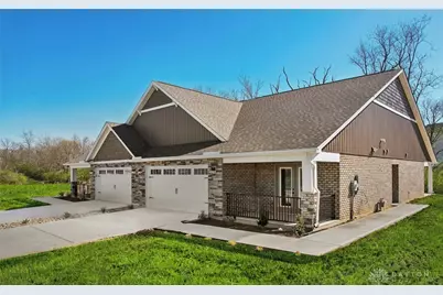 5019 Waterford, Middletown, OH 45042 - Photo 1