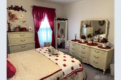 201 Sagebrush Drive, Clayton, OH 45315 - Photo 39