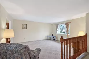 1845 S Bayberry Dr, Miamisburg, OH 45342 - Photo 7