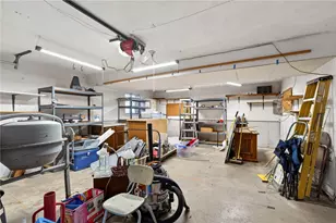 1845 S Bayberry Dr, Miamisburg, OH 45342 - Photo 35