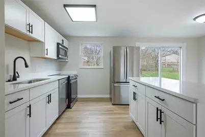 9683 Pellston Way, Miami Township, OH 45342 - Photo 5