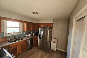 1065 Clover Ct, Xenia, OH 45385 - Photo 5