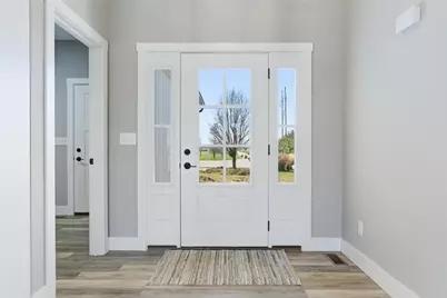 199 Knolls Drive, Wilmington, OH 45177 - Photo 5