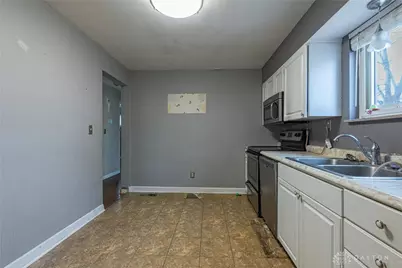 1725 Guise Court, Reading, OH 45215 - Photo 7