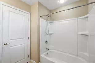 2591 Blueflag St, Tipp City, OH 45371 - Photo 45