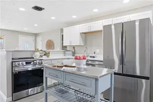 5269 Buckner Dr, Huber Heights, OH 45424 - Photo 9