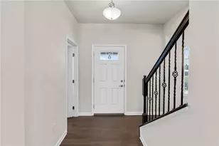 9562 Aspen Brook Ct, Clearcreek Twp, OH 45458 - Photo 7