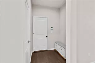 9562 Aspen Brook Ct, Clearcreek Twp, OH 45458 - Photo 9