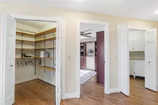 9101 Hoffman Farm Ln, Cincinnati, OH 45242 - Photo 29