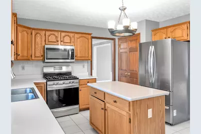 25 Callaway, Clearcreek Twp, OH 45066 - Photo 9