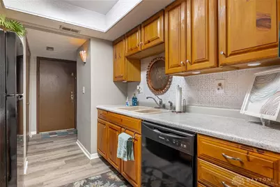 1330 Black Forest Drive #B, West Carrollton, OH 45449 - Photo 11