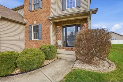 2813 Amberwood Drive, Troy, OH 45373 - Photo 5