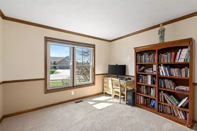 108 Mendy Court, Englewood, OH 45322 - Photo 5