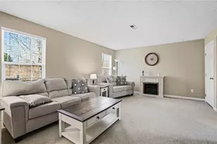 3621 Wilson Farms Blvd, Franklin, OH 45005 - Photo 7