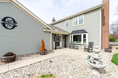 2550 Broken Woods Drive, Troy, OH 45373 - Photo 3