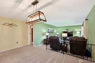 5907 Red Coach Rd, Washington Twp, OH 45429 - Photo 9